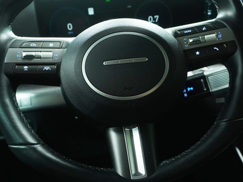 Used 2024 Hyundai Kona SEL w/ Convenience Package AWD/4WD image 17