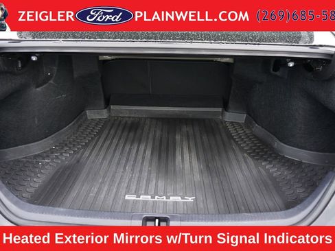 Used 2024 Toyota Camry LE FWD image 10