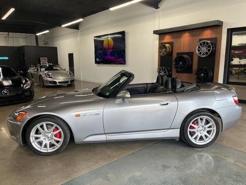 Used 2001 Honda S2000 image 5