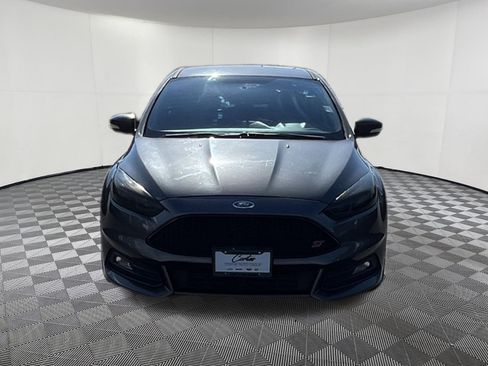 Used 2017 Ford Focus ST FWD image 2