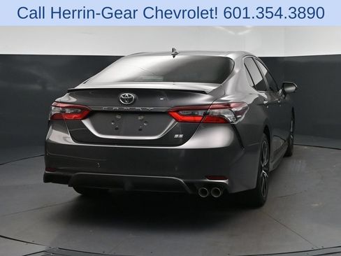Used 2023 Toyota Camry SE w/ Convenience Package FWD image 7