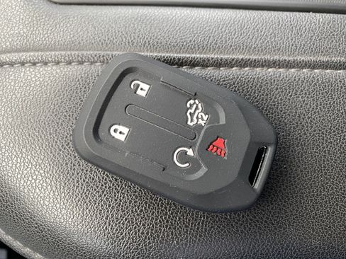 Used 2021 Chevrolet Silverado 2500 LTZ w/ Z71 Chrome Sport Edition image 40