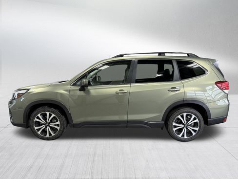 Used 2020 Subaru Forester Limited image 4
