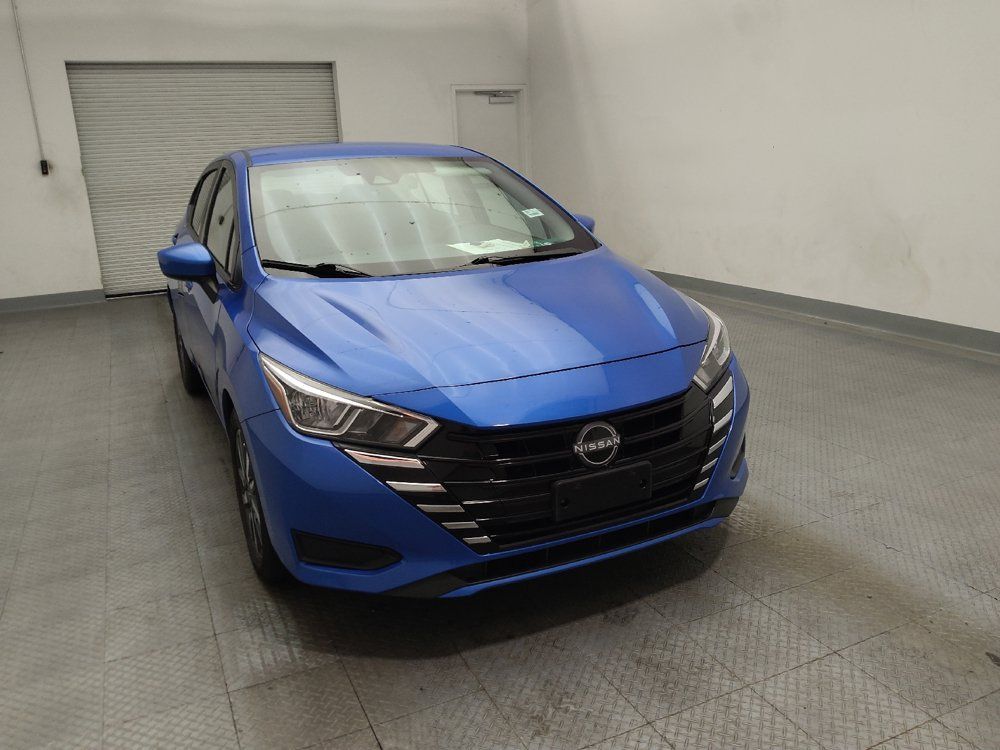 Used 2024 Nissan Versa SV FWD image 14