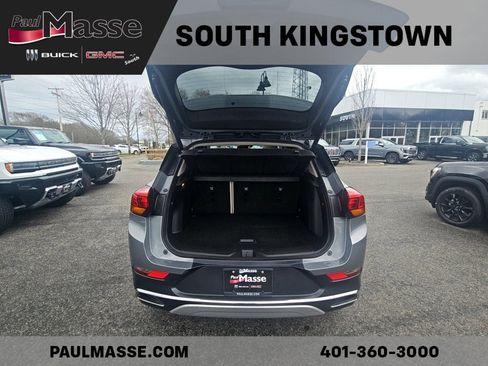 Used 2023 Buick Encore GX Essence w/ Experience Buick Package image 13