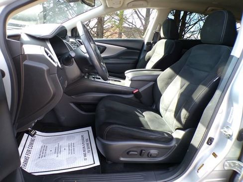 Used 2020 Nissan Murano SV image 14