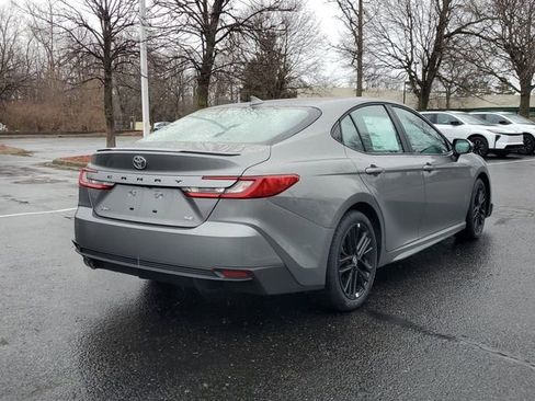 New 2026 Toyota Camry SE image 4