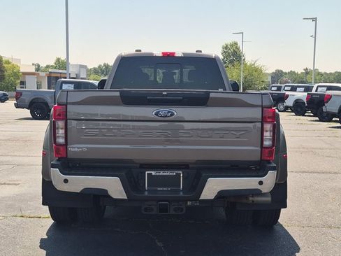 Certified 2022 Ford F350 Lariat w/ Lariat Ultimate Package AWD/4WD image 5