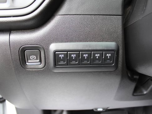 Used 2024 Chevrolet Silverado 2500 W/T w/ WT Convenience Package RWD image 41