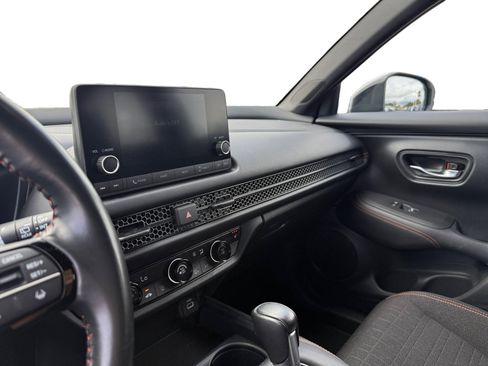 Used 2023 Honda HR-V Sport image 12