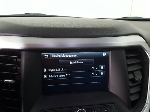 Used 2019 GMC Acadia SLE image 19