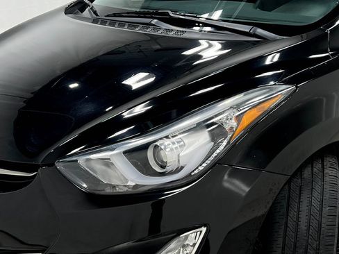 Used 2015 Hyundai Elantra Limited FWD image 32