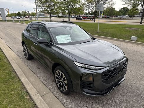 New 2026 Audi Q3 quattro 2.0T AWD/4WD image 28