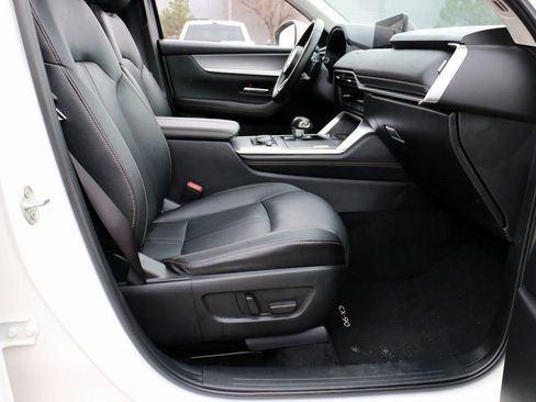 Used 2025 MAZDA CX-90 3.3 Turbo w/ Preferred Package image 34
