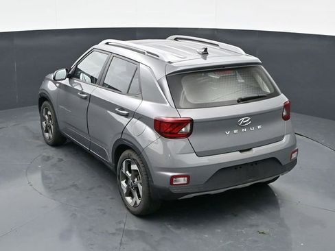 Used 2020 Hyundai Venue SEL w/ Convenience + Premium Package FWD image 31