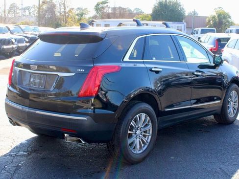 Used 2018 Cadillac XT5 Luxury w/ Driver Awareness Package image 9