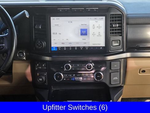 Used 2024 Ford F350 Lariat w/ Lariat Ultimate Package AWD/4WD image 17