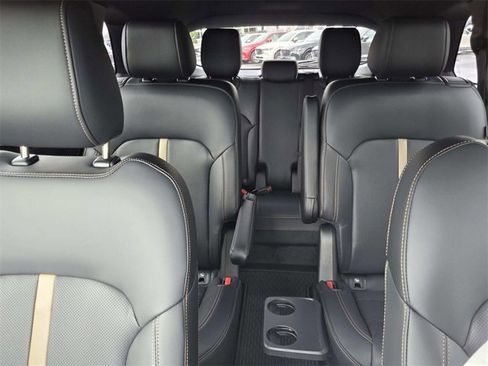 New 2026 MAZDA CX-90 3.3 Turbo w/ Premium Plus Pkg image 35