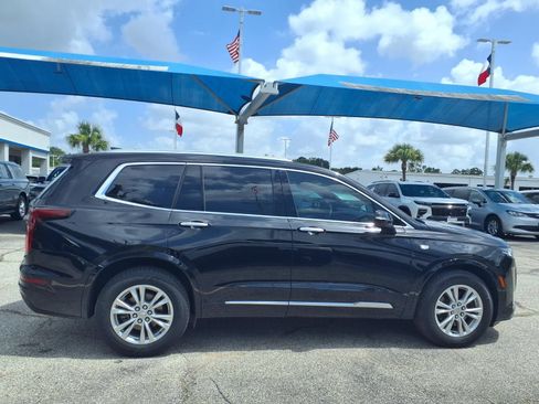 Used 2024 Cadillac XT6 Luxury FWD image 21