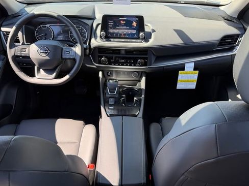 New 2026 Nissan Rogue SV FWD image 23