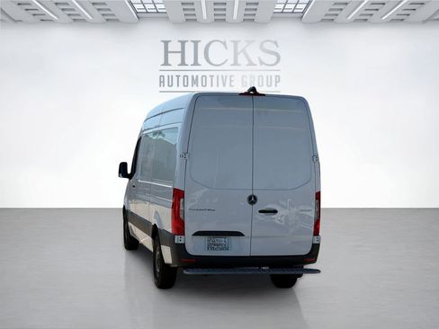 Certified 2024 Mercedes-Benz Sprinter 2500 image 7