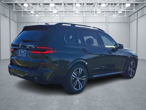 New 2026 BMW X7 M60i image 4