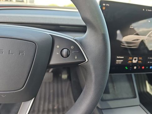Used 2025 Tesla Model 3 Long Range image 15