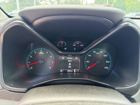 Used 2015 Chevrolet Colorado Z71 AWD/4WD image 19