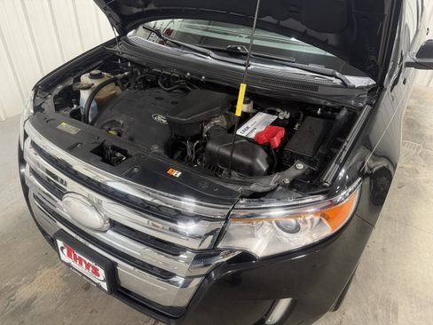 Used 2013 Ford Edge SEL image 19