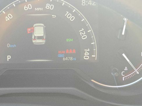 Certified 2024 Toyota RAV4 LE FWD image 23