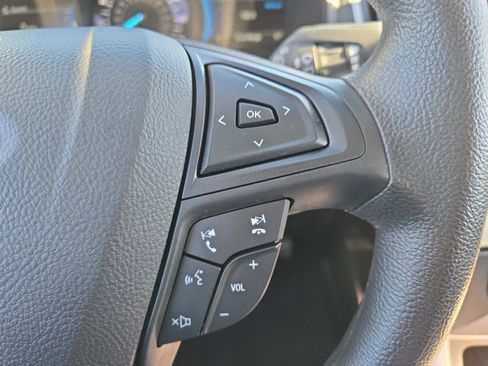 Certified 2024 Ford Edge SE image 15