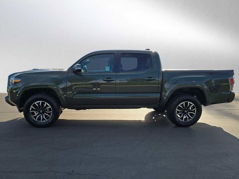 Certified 2022 Toyota Tacoma TRD Sport image 6