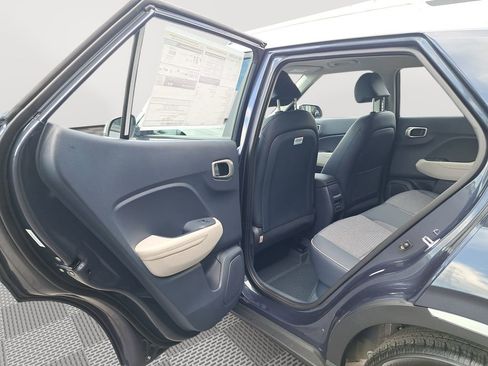 New 2026 Hyundai Venue SEL image 13