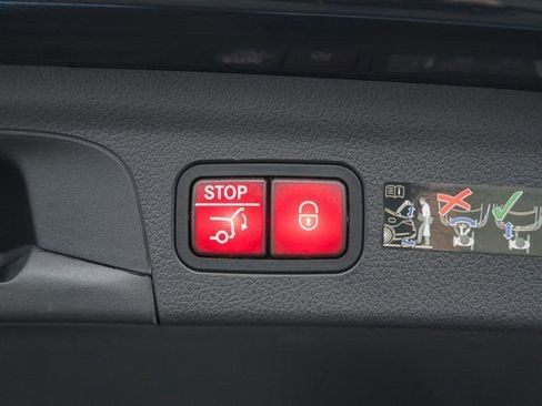 New 2026 Mercedes-Benz GLE 350 4MATIC image 13