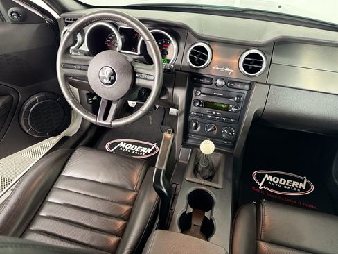 Used 2007 Ford Mustang Shelby GT500 RWD image 28