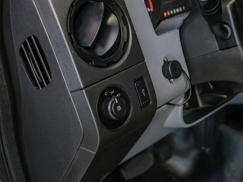 Used 2015 Ford F350 XL w/ Power Equipment Group image 26