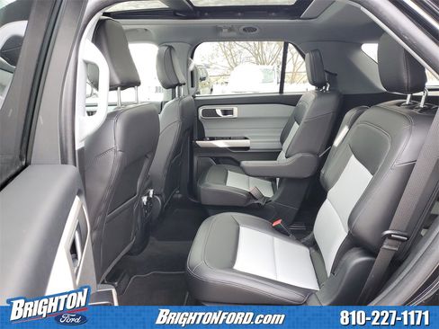 Used 2023 Ford Explorer XLT w/ Equipment Group 202A image 13