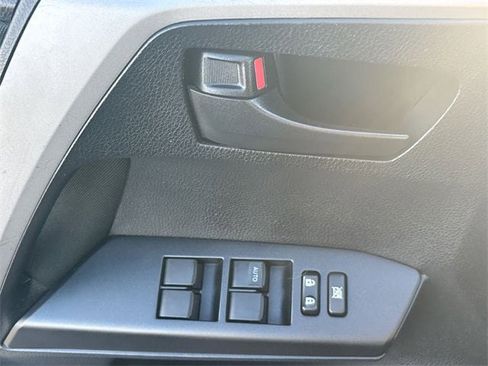 Used 2016 Toyota RAV4 LE image 19