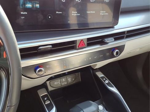 New 2026 Kia Sorento S image 6