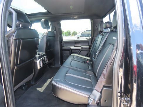 Certified 2018 Ford F150 Platinum w/ Equipment Group 701A Luxury RWD image 21
