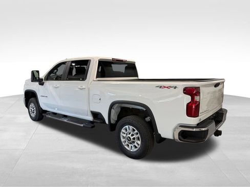 Certified 2025 Chevrolet Silverado 2500 LT w/ Convenience Package image 5