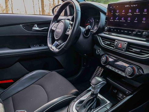 Certified 2023 Kia Forte GT-Line w/ GT-Line Premium Package image 26