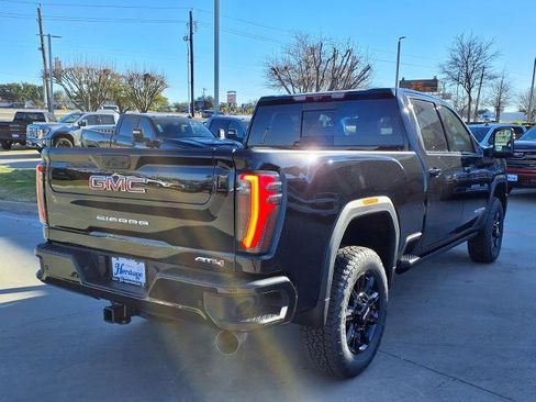 New 2026 GMC Sierra 2500 AT4 w/ AT4 Premium Plus Package image 3