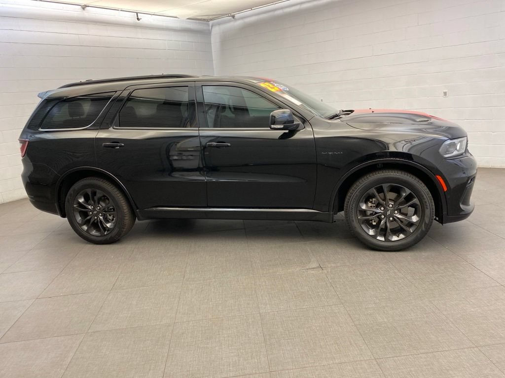 Certified 2023 Dodge Durango R/T RWD image 10