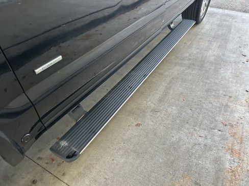 Used 2015 Ford F150 Platinum w/ Equipment Group 701A Luxury image 21