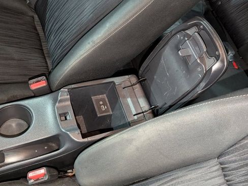 Used 2019 Nissan Sentra SV image 40