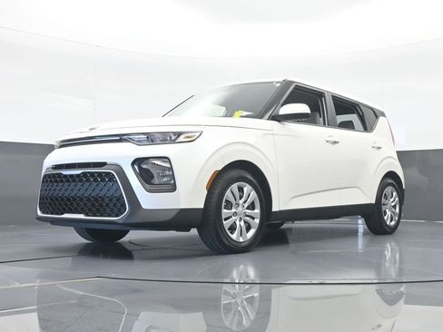 Used 2021 Kia Soul LX image 49
