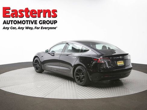 Used 2019 Tesla Model 3 Standard Range image 60