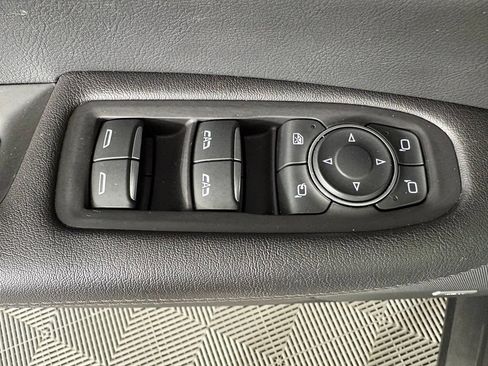 Used 2021 Cadillac XT5 Premium Luxury AWD/4WD image 15