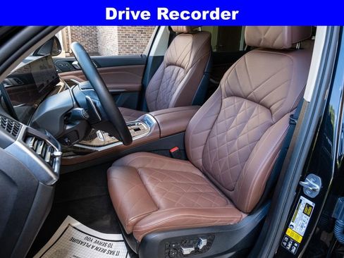 Used 2024 BMW X7 xDrive40i w/ Executive Package AWD/4WD image 16